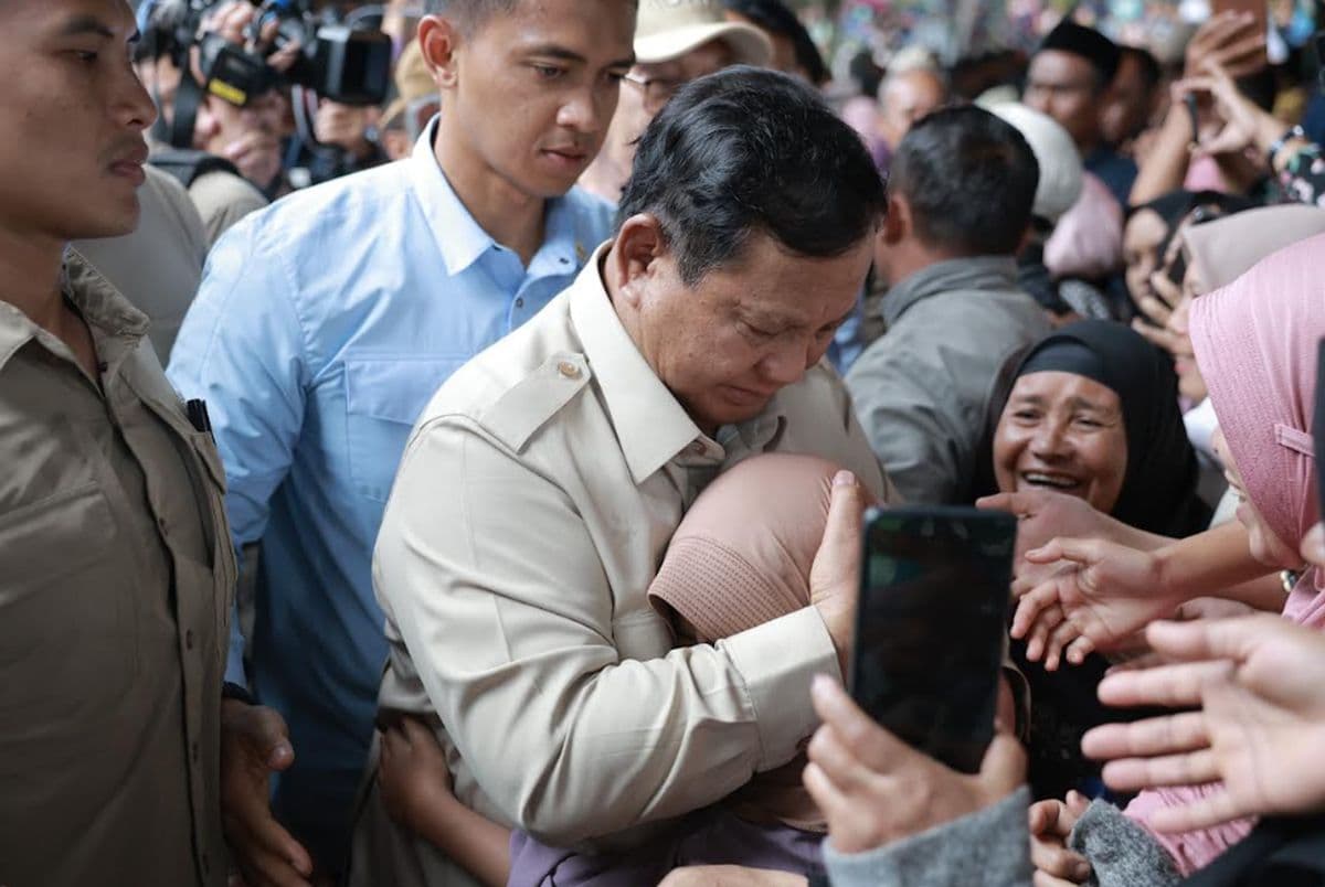 Survei Poltracking: Kepuasan Publik Tembus 74, Dukungan ke Prabowo-Gibran Merata Survei Poltracking: Kepuasan Publik Tembus 74, Dukungan ke Prabowo-Gibran Merata