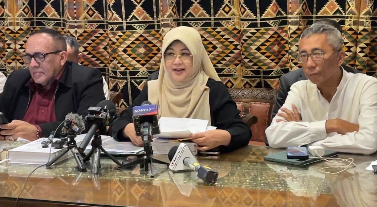 Dokter Tifa Bakal ke Yamaguchi University Jepang, Berharap Dugaan Gelar Palsu Rismon Tidak Benar Dokter Tifa Bakal ke Yamaguchi University Jepang, Berharap Dugaan Gelar Palsu Rismon Tidak Benar