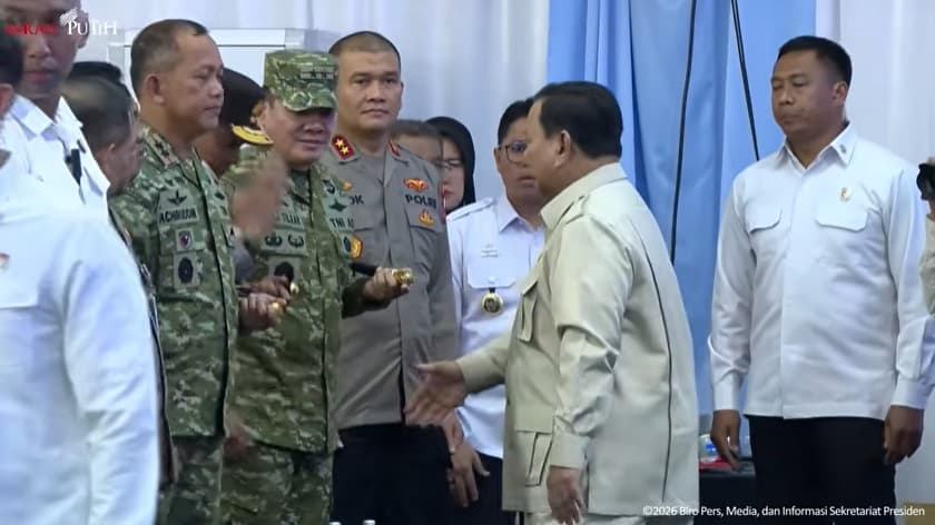 Prabowo Beri Arahan Tertutup ke Ketua DPRD se-Indonesia di Lembah Tidar Magelang Prabowo Beri Arahan Tertutup ke Ketua DPRD se-Indonesia di Lembah Tidar Magelang