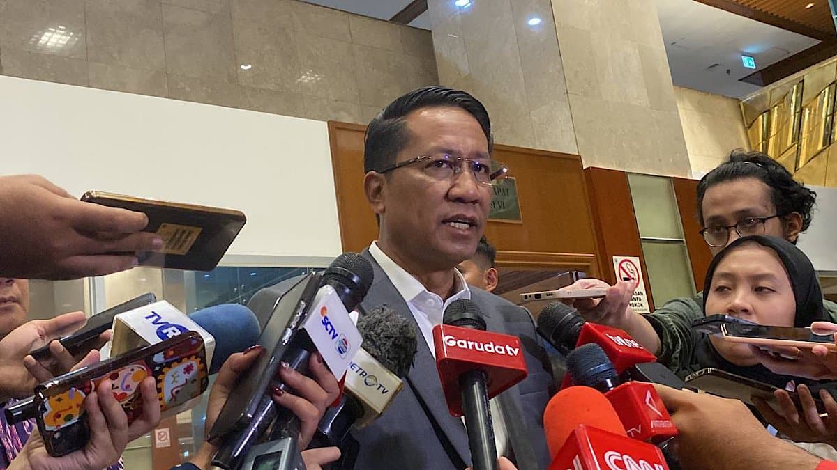 Respons “Passportgate”, Menkum Targetkan RUU Kewarganegaraan Rampung Tahun Ini Respons “Passportgate”, Menkum Targetkan RUU Kewarganegaraan Rampung Tahun Ini