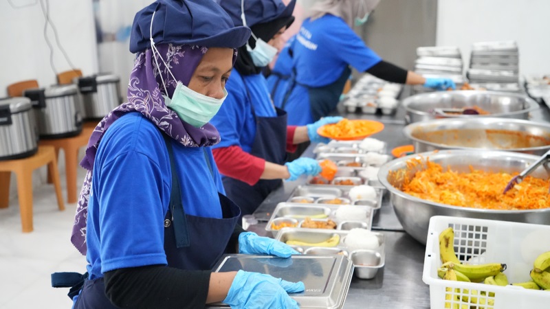 DPR Usul Program MBG Masuk dalam Undang-Undang DPR Usul Program MBG Masuk dalam Undang-Undang