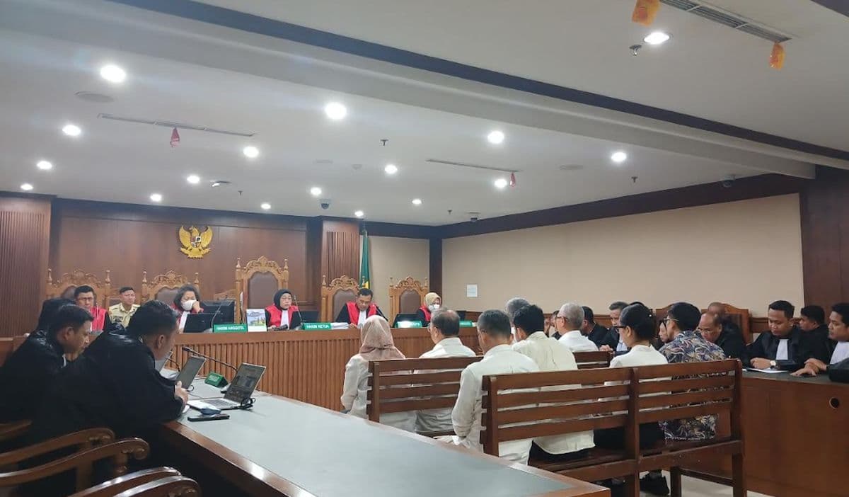 Kasus RPTKA Kemnaker, 8 Terdakwa Divonis 4 hingga 7,5 Tahun Penjara Kasus RPTKA Kemnaker, 8 Terdakwa Divonis 4 hingga 7,5 Tahun Penjara