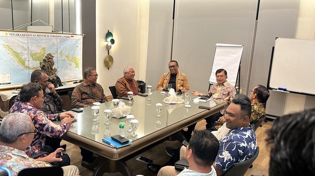 Tokoh Lintas Agama Datangi Rumah JK Malam Ini, Ada Apa? Tokoh Lintas Agama Datangi Rumah JK Malam Ini, Ada Apa?