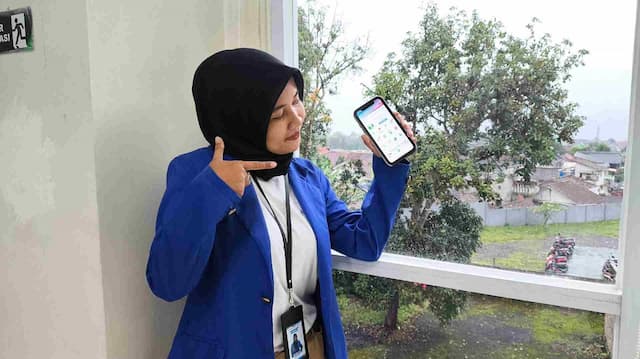 Rutin Kontrol Bedah Vaskular, Vandannisa Rasakan JKN Permudah Akses Pengobatan Rutin Kontrol Bedah Vaskular, Vandannisa Rasakan JKN Permudah Akses Pengobatan