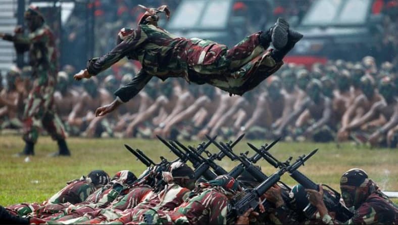 Jenderal Kopassus Ini Ungkapnya Beratnya Seleksi Pasukan Baret Merah, Disiksa Bak Tawanan Perang! Jenderal Kopassus Ini Ungkapnya Beratnya Seleksi Pasukan Baret Merah, Disiksa Bak Tawanan Perang!