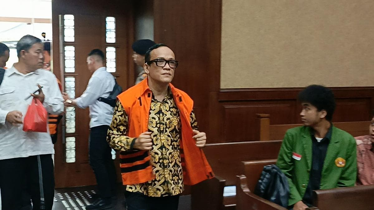 KPK Usul Ketum Parpol Dibatasi Dua Periode, Noel: Kok Lembaga Hukum Berpolitik KPK Usul Ketum Parpol Dibatasi Dua Periode, Noel: Kok Lembaga Hukum Berpolitik
