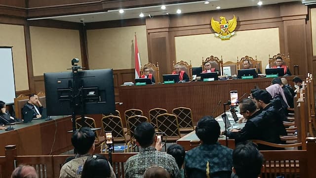 Nadiem Sakit, Sidang Chromebook Ditunda hingga 4 Mei Nadiem Sakit, Sidang Chromebook Ditunda hingga 4 Mei