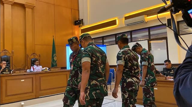 Empat Anggota TNI Penyiram Air Keras Aktivis Andrie Yunus Terungkap Usai Absen Apel Empat Anggota TNI Penyiram Air Keras Aktivis Andrie Yunus Terungkap Usai Absen Apel