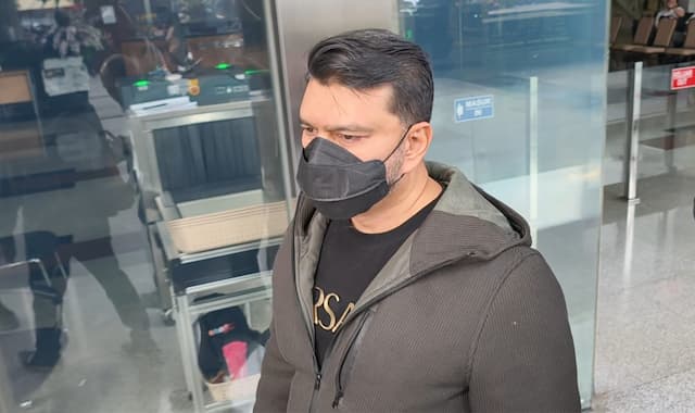 KPK Dalami Aliran Uang Dugaan Korupsi Usai Periksa Suami Bupati Fadia Arafiq KPK Dalami Aliran Uang Dugaan Korupsi Usai Periksa Suami Bupati Fadia Arafiq