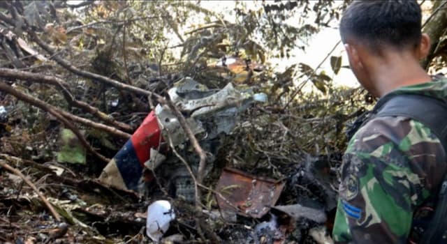Peristiwa Hari Ini: Tragedi Maut Pesawat Sukhoi Superjet 100 Tabrak Gunung Salak Peristiwa Hari Ini: Tragedi Maut Pesawat Sukhoi Superjet 100 Tabrak Gunung Salak