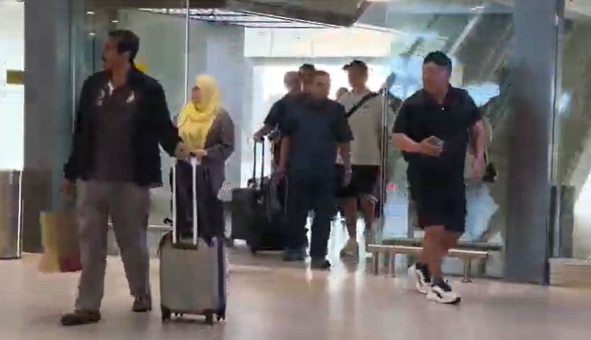 Bandara Soetta Perketat Penumpang dari 4 Negara Terjangkit Hantavirus Bandara Soetta Perketat Penumpang dari 4 Negara Terjangkit Hantavirus