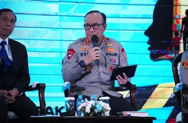 Wakapolri Instruksikan Kapolsek Tak Hanya Dituntut Mampu Jaga Kamtibmas! Wakapolri Instruksikan Kapolsek Tak Hanya Dituntut Mampu Jaga Kamtibmas!