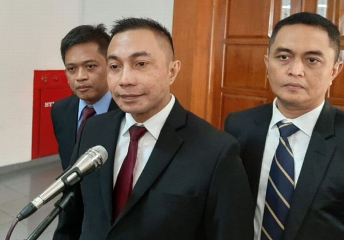 Gugat UU Kesehatan, Dharma Pongrekun Khawatir Negara Pidanakan Orang yang Tolak Vaksin Gugat UU Kesehatan, Dharma Pongrekun Khawatir Negara Pidanakan Orang yang Tolak Vaksin