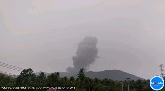 Gunung Dukono Meletus Setinggi 3.200 Meter Pagi Ini Gunung Dukono Meletus Setinggi 3.200 Meter Pagi Ini