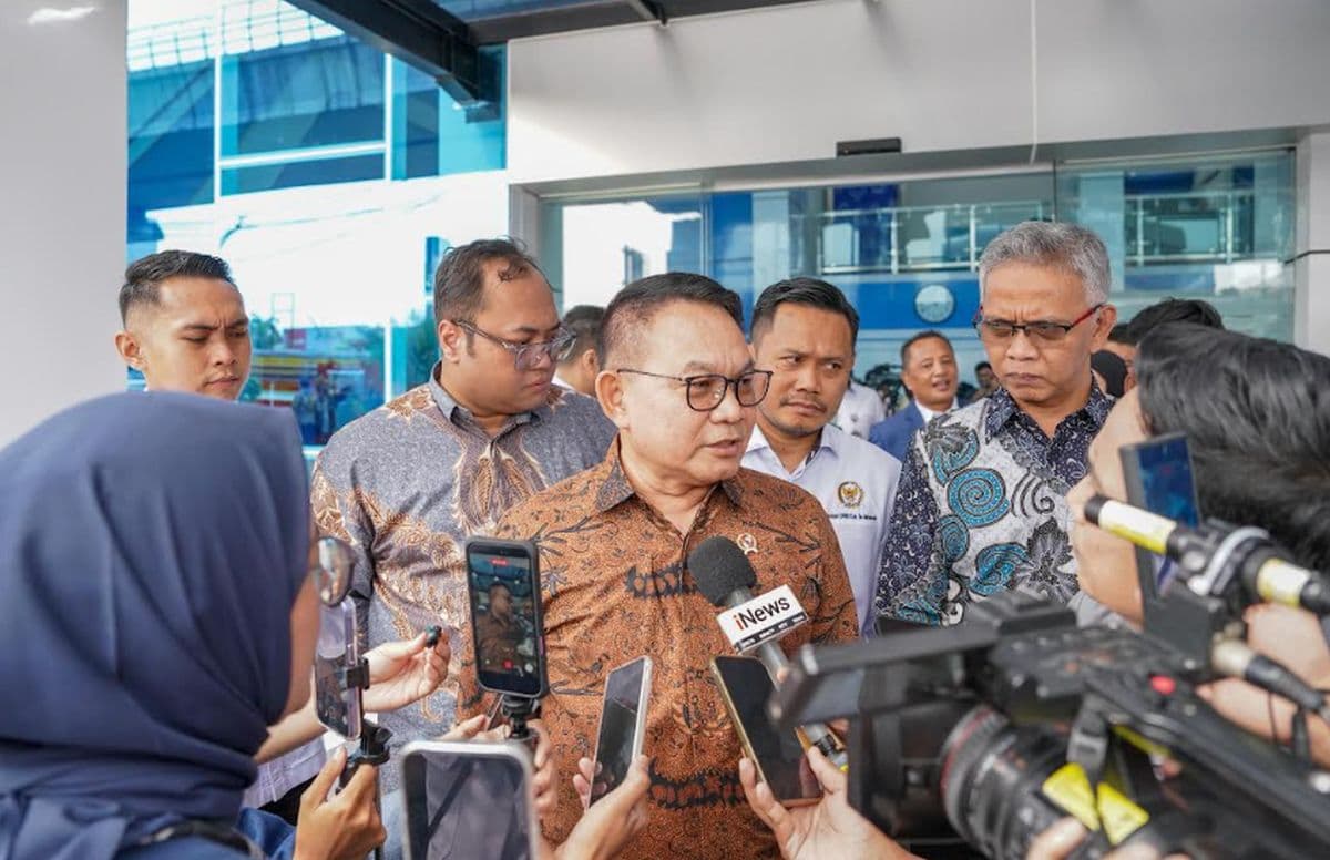 KSP Ungkap Kondisi Terkini 9 WNI yang Ditangkap Israel, 4 Lanjut Berlayar ke Gaza KSP Ungkap Kondisi Terkini 9 WNI yang Ditangkap Israel, 4 Lanjut Berlayar ke Gaza