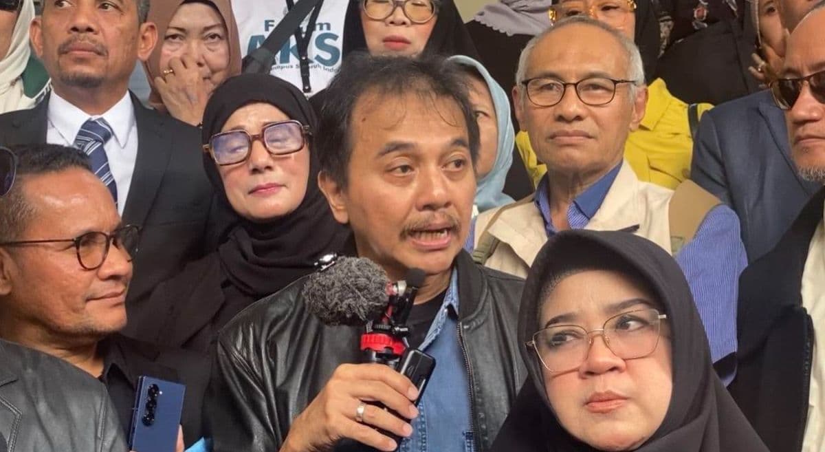 Kasus Fitnah Ijazah Jokowi Disebut Bakal P21, Roy Suryo: Belum Ada Keterangan Resmi Kasus Fitnah Ijazah Jokowi Disebut Bakal P21, Roy Suryo: Belum Ada Keterangan Resmi