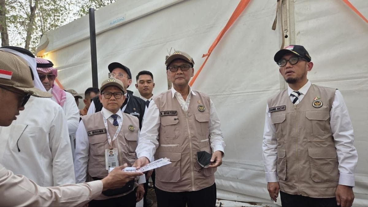 Pemerintah Ancam Cabut Izin KBIHU yang Bandel Jelang Puncak Haji Pemerintah Ancam Cabut Izin KBIHU yang Bandel Jelang Puncak Haji