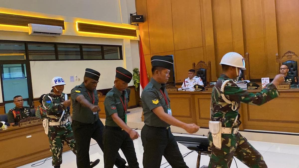Oditur Militer Minta Majelis Hakim Tolak Pledoi Terdakwa Kasus Pembunuh Kacab Bank Oditur Militer Minta Majelis Hakim Tolak Pledoi Terdakwa Kasus Pembunuh Kacab Bank