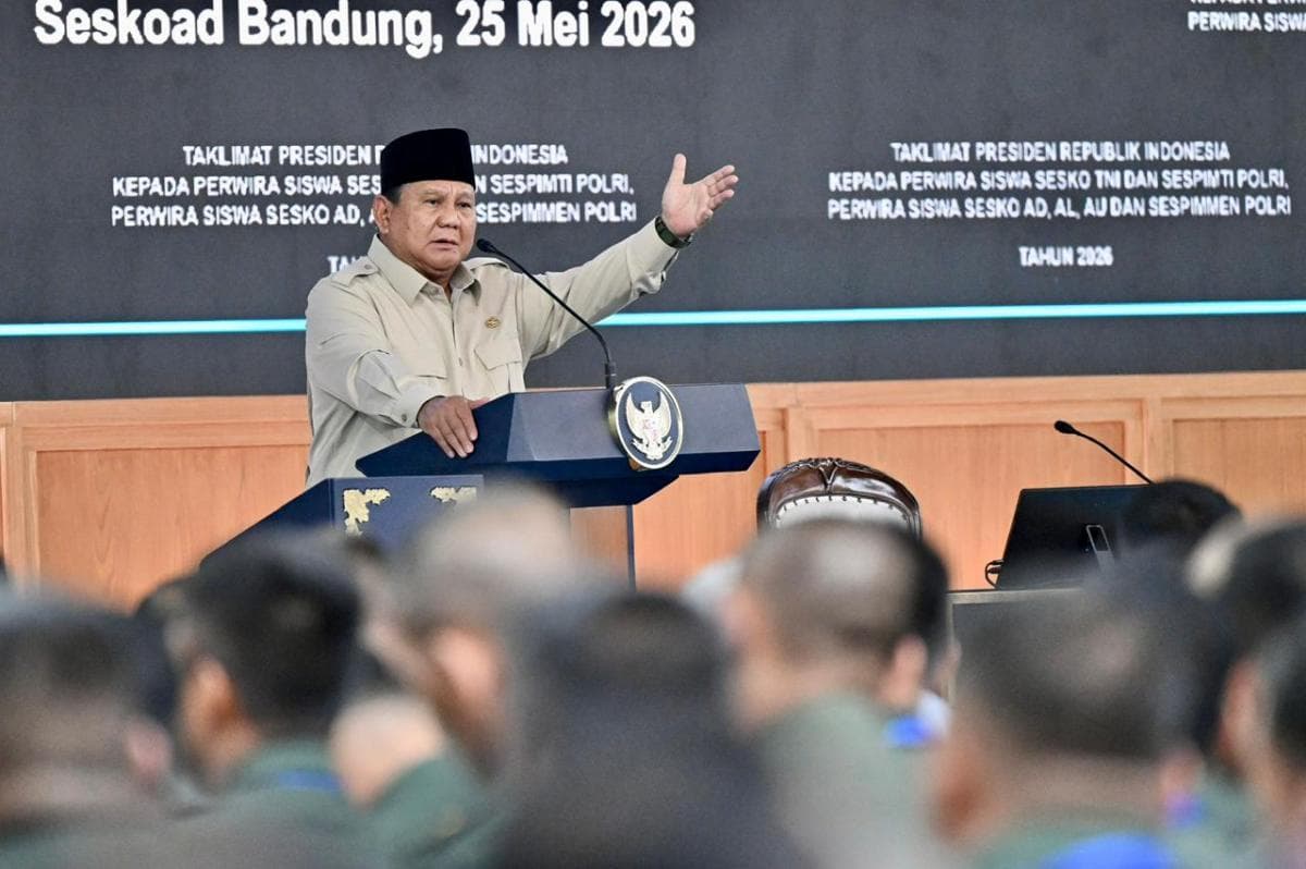 Prabowo di Seskoad: TNI Harus Cepat Beradaptasi dengan Geopolitik Dunia Prabowo di Seskoad: TNI Harus Cepat Beradaptasi dengan Geopolitik Dunia