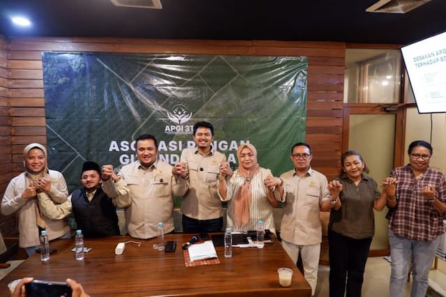 Gardian Muhammad Ditunjuk Jadi Sekjen APGI 3T, Dorong Akselerasi dan Penguatan MBG di Wilayah Terpencil Gardian Muhammad Ditunjuk Jadi Sekjen APGI 3T, Dorong Akselerasi dan Penguatan MBG di Wilayah Terpencil