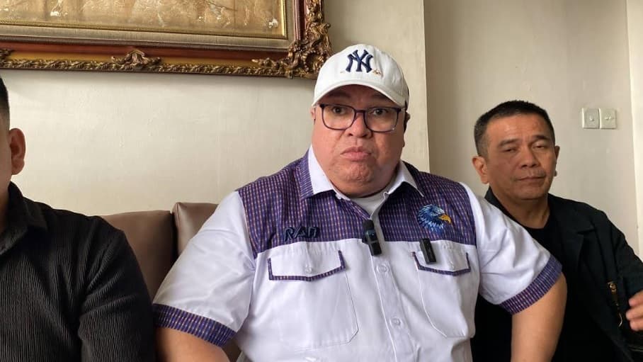 Terancam Dibui 1,5 Tahun, Razman: Saya Mohon Maaf Buat Gaduh dalam Sidang! Terancam Dibui 1,5 Tahun, Razman: Saya Mohon Maaf Buat Gaduh dalam Sidang!