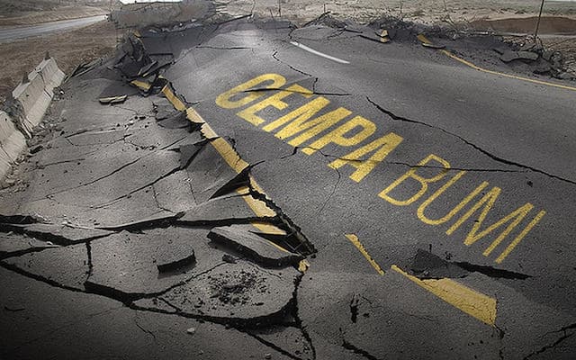 Gempa M5,1 Guncang NTT, Tak Berpotensi Tsunami Gempa M5,1 Guncang NTT, Tak Berpotensi Tsunami