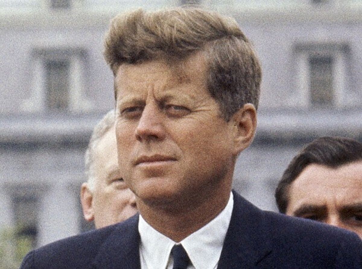 Peristiwa 29 Mei: Hari Lansia Nasional hingga Lahirnya John F Kennedy Peristiwa 29 Mei: Hari Lansia Nasional hingga Lahirnya John F Kennedy