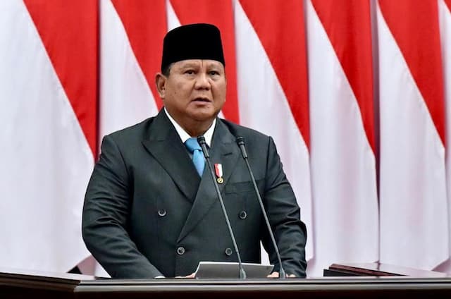 Prabowo: Terlalu Lama Rakyat Jadi Penonton di Atas Kekayaan Bangsa Prabowo: Terlalu Lama Rakyat Jadi Penonton di Atas Kekayaan Bangsa