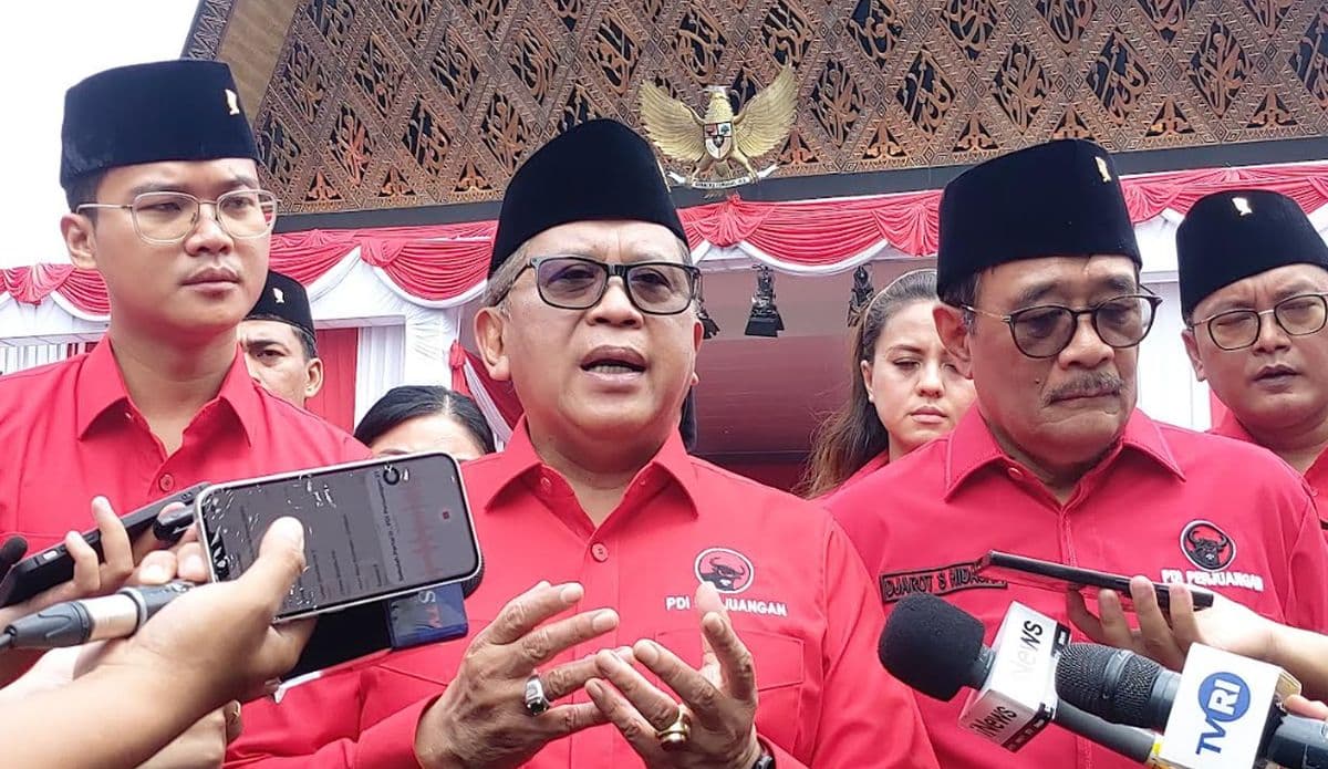 Nyelekit, Sekjen PDIP Hasto Sindir Jokowi yang Ingin Blusukan Keliling Daerah Nyelekit, Sekjen PDIP Hasto Sindir Jokowi yang Ingin Blusukan Keliling Daerah