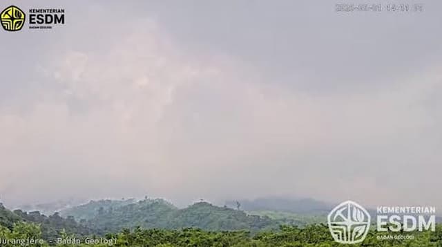 Gunung Merapi Meletus Luncurkan Awan Panas Guguran Gunung Merapi Meletus Luncurkan Awan Panas Guguran
