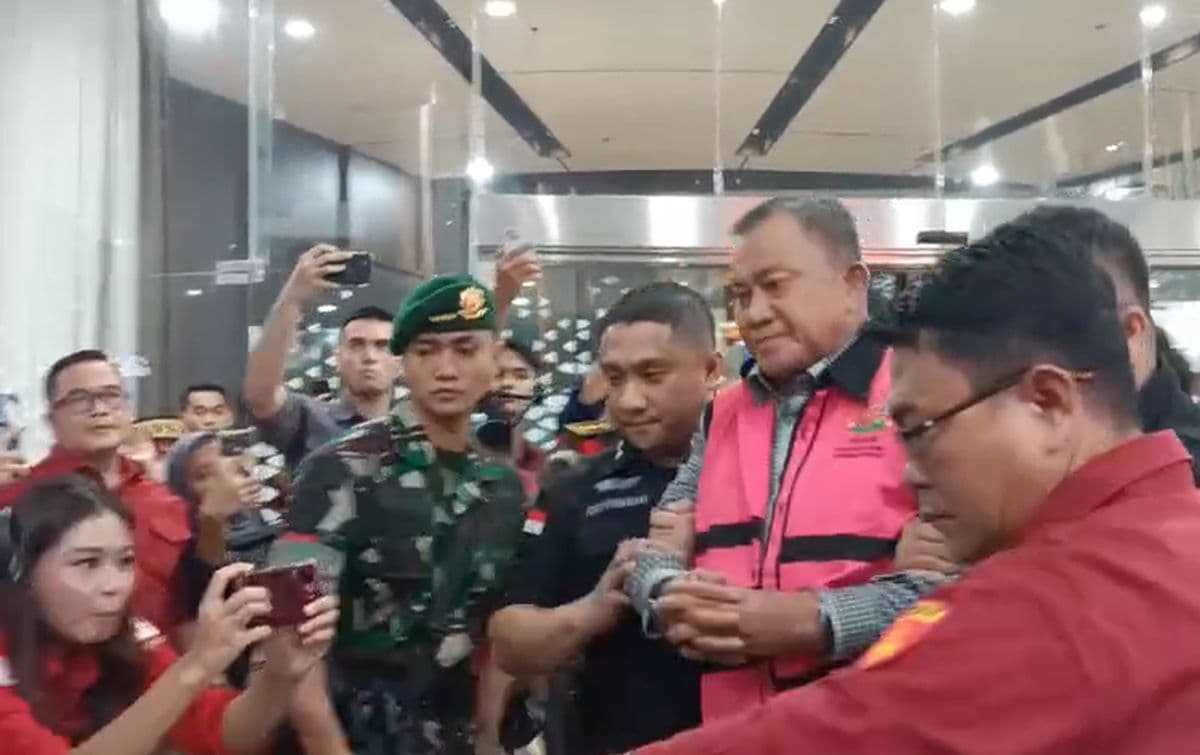 Selain Dadan, Kejagung Tahan Sonny dan Lodewyk dalam Kasus Dugaan Jual Beli Titik SPPG Selain Dadan, Kejagung Tahan Sonny dan Lodewyk dalam Kasus Dugaan Jual Beli Titik SPPG