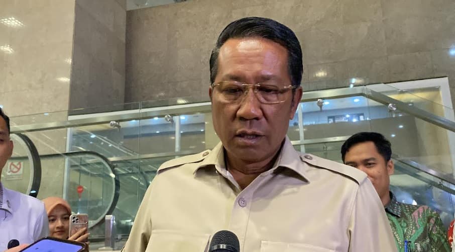 Dadan Hidayana Ditangkap Kejagung, Menkum: Sudah Dingatkan Berkali-Kali Presiden! Dadan Hidayana Ditangkap Kejagung, Menkum: Sudah Dingatkan Berkali-Kali Presiden!