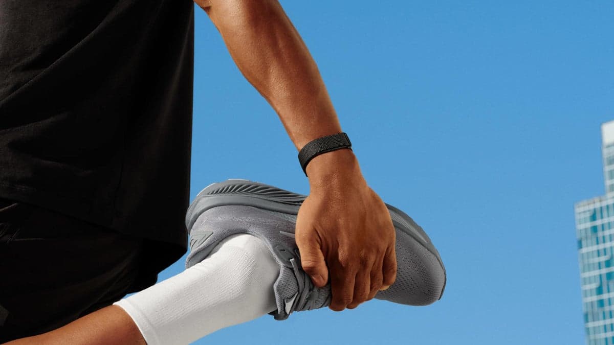 Google Luncurkan Fitbit Air, Gelang Pintar Rp1,7 Juta yang Tidak Memiliki Layar Google Luncurkan Fitbit Air, Gelang Pintar Rp1,7 Juta yang Tidak Memiliki Layar