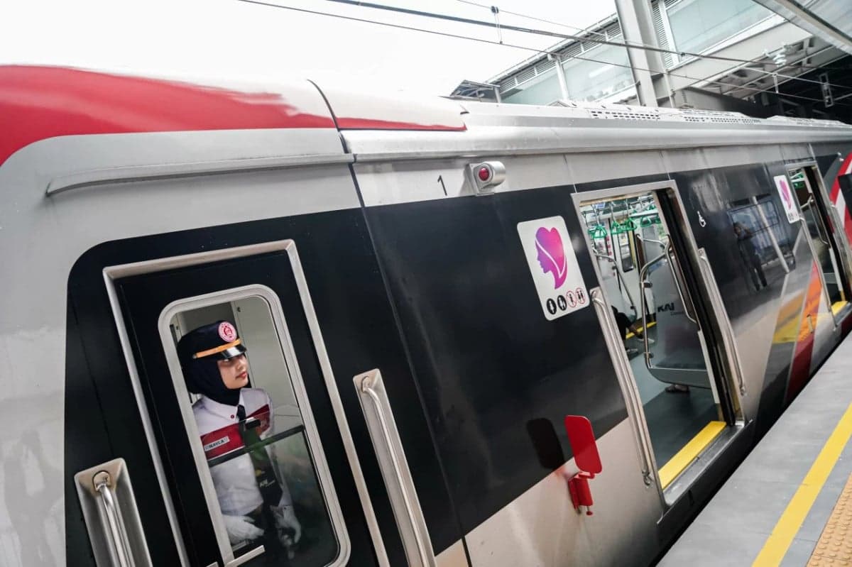 Gangguan Operasional, Perjalanan KRL Serpong-Tanah Abang Mengalami Keterlambatan Gangguan Operasional, Perjalanan KRL Serpong-Tanah Abang Mengalami Keterlambatan