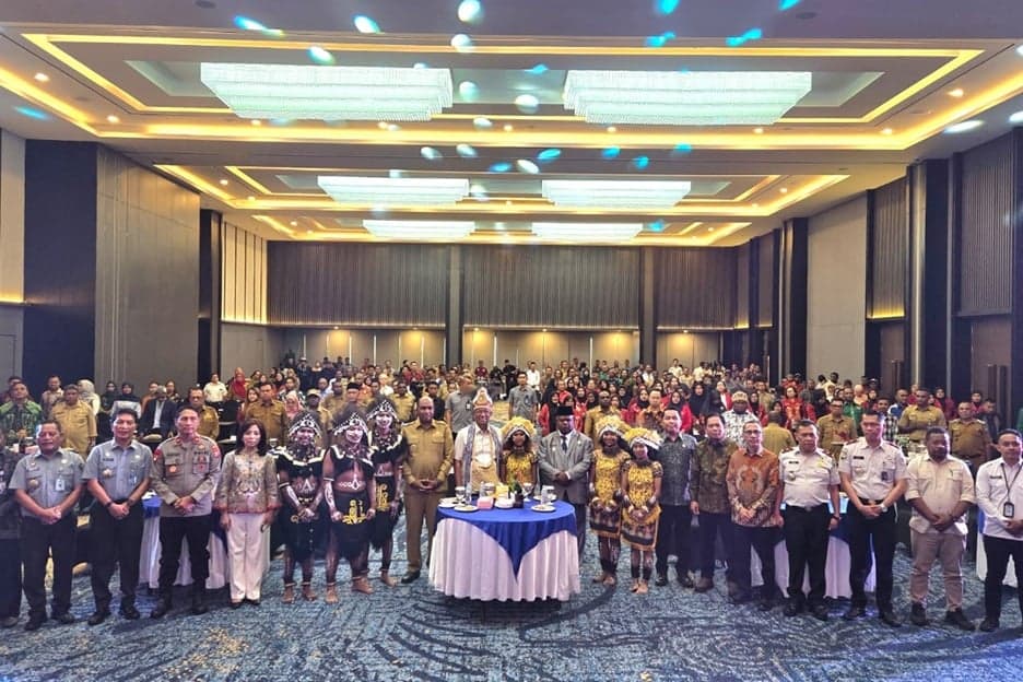 Menkum Dorong Afirmasi Pendidikan Kedinasan bagi Generasi Muda Papua Menkum Dorong Afirmasi Pendidikan Kedinasan bagi Generasi Muda Papua