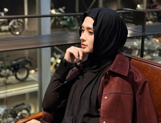 Jenguk Anak Virgoun dan Lindi Fitriyana, Inarasati Dapat Panggilan Khusus Jenguk Anak Virgoun dan Lindi Fitriyana, Inarasati Dapat Panggilan Khusus