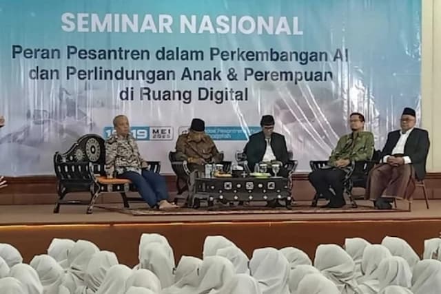 Komdigi Siapkan Roadmap AI, Pesantren Didorong Jadi Jangkar Moral Sosial Komdigi Siapkan Roadmap AI, Pesantren Didorong Jadi Jangkar Moral Sosial