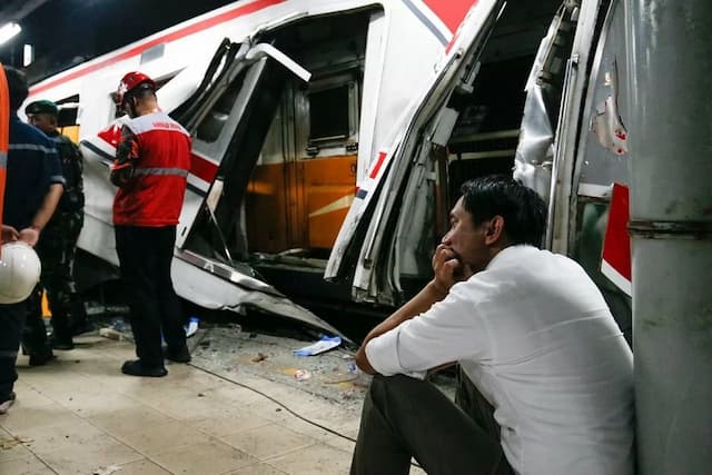 KNKT Ungkap KA Argo Bromo Dapat Sinyal Hijau di Stasiun Bekasi Sebelum Tabrak KRL KNKT Ungkap KA Argo Bromo Dapat Sinyal Hijau di Stasiun Bekasi Sebelum Tabrak KRL