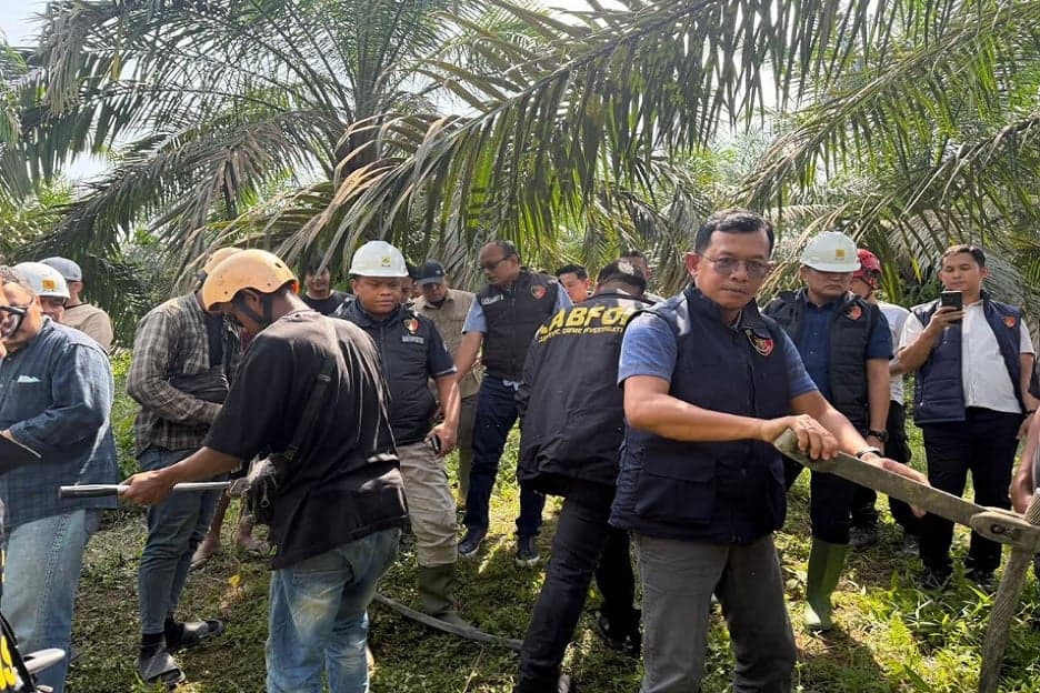 Bareskrim Kirim Tim ke Jambi Usut Penyebab Blackout di Sumatera Bareskrim Kirim Tim ke Jambi Usut Penyebab Blackout di Sumatera