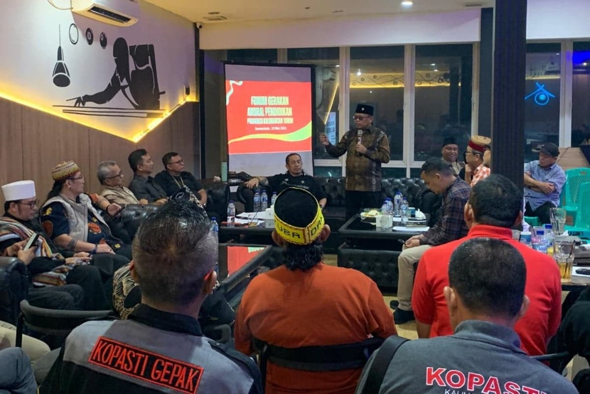 Forum Gerakan Moral Pendidikan Kaltim Desak Kampus Bebas dari Politik Praktis Forum Gerakan Moral Pendidikan Kaltim Desak Kampus Bebas dari Politik Praktis