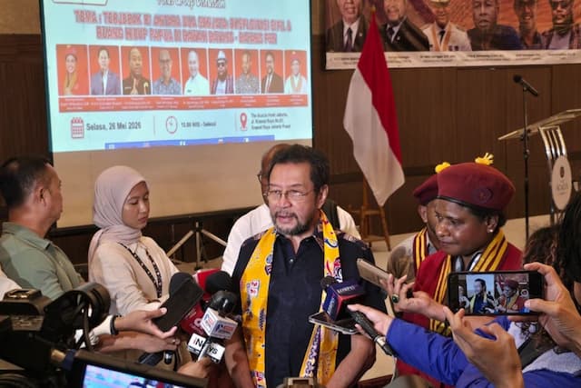 Yorrys Raweyai Soroti Eksploitasi Hutan di Tanah Papua dan Dorong Pembentukan Pansus Yorrys Raweyai Soroti Eksploitasi Hutan di Tanah Papua dan Dorong Pembentukan Pansus