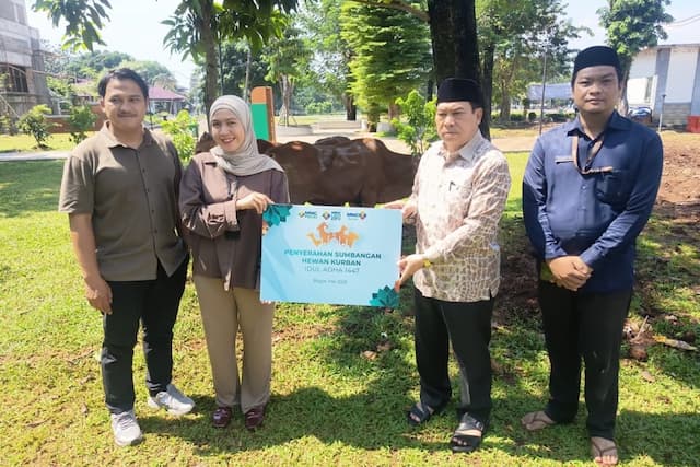 MNC Peduli dan KEK MNC Lido City Salurkan 11 Hewan Kurban ke Warga Bogor MNC Peduli dan KEK MNC Lido City Salurkan 11 Hewan Kurban ke Warga Bogor