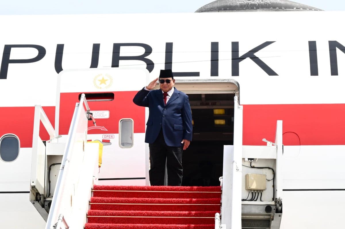 Teddy Sebut Biaya Perjalanan Luar Negeri yang Melebihi Anggaran Ditanggung Presiden Prabowo Teddy Sebut Biaya Perjalanan Luar Negeri yang Melebihi Anggaran Ditanggung Presiden Prabowo