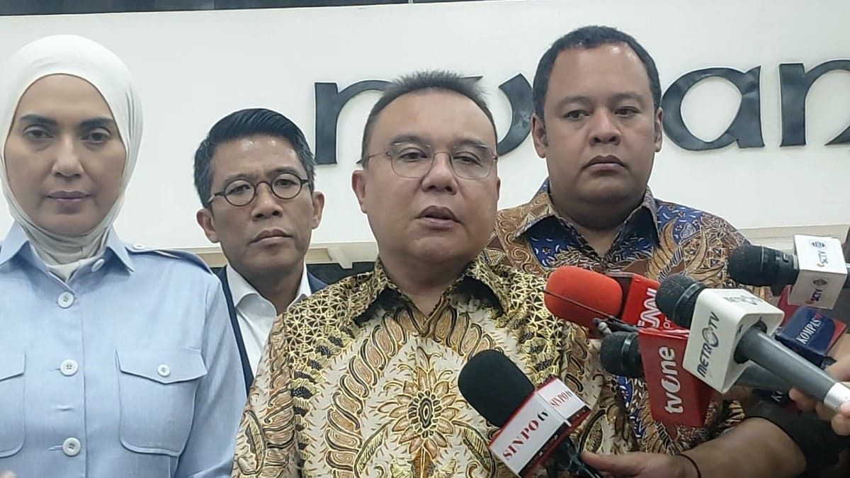 Dadan Hindayana Dicopot dari Kepala BGN, Dasco Puji Pemerintah Dengar Aspirasi Masyarakat Dadan Hindayana Dicopot dari Kepala BGN, Dasco Puji Pemerintah Dengar Aspirasi Masyarakat