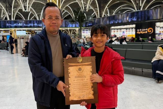 Prestasi Membanggakan, Qari Cilik Asal NTB Juara I MTQ Internasional di Karbala Prestasi Membanggakan, Qari Cilik Asal NTB Juara I MTQ Internasional di Karbala