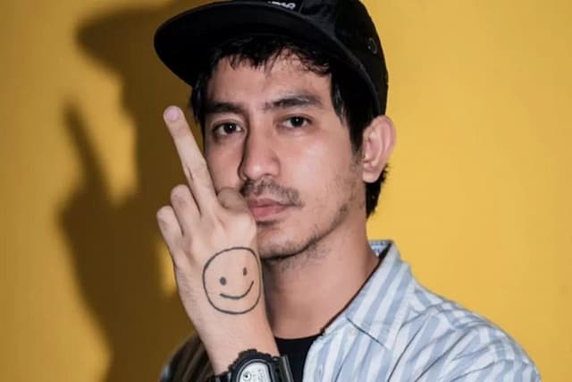 Terseret Dugaan Kekerasan Seksual, Mohan Hazian Dinonaktifkan dari Thanksinsomnia Terseret Dugaan Kekerasan Seksual, Mohan Hazian Dinonaktifkan dari Thanksinsomnia