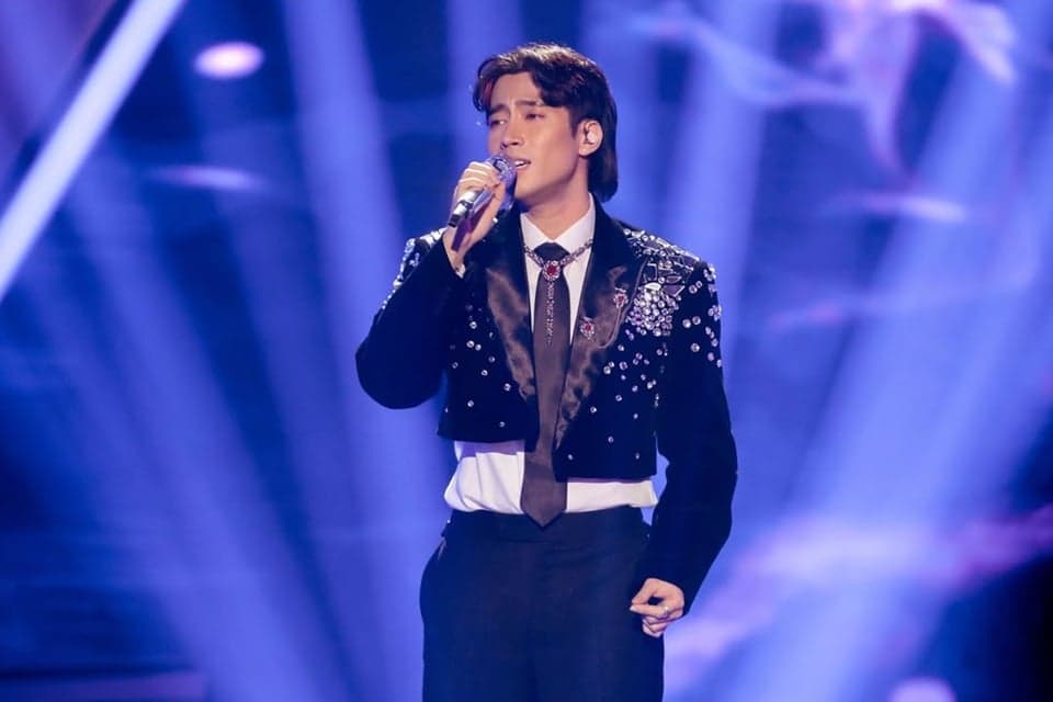 Makam Vidi Aldiano Banjir Peziarah, Dua Karung Bunga Diangkut Tiap Sore Makam Vidi Aldiano Banjir Peziarah, Dua Karung Bunga Diangkut Tiap Sore