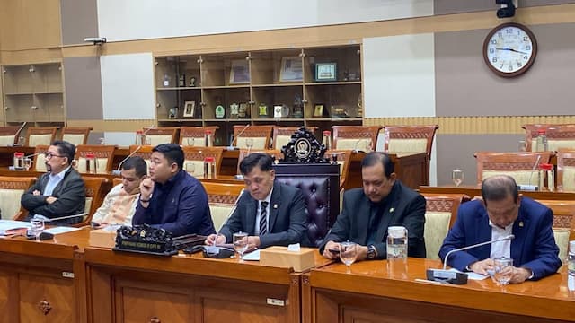 Komisi III DPR Berharap Hakim Vonis Bebas Videografer Amsal Sitepu Komisi III DPR Berharap Hakim Vonis Bebas Videografer Amsal Sitepu