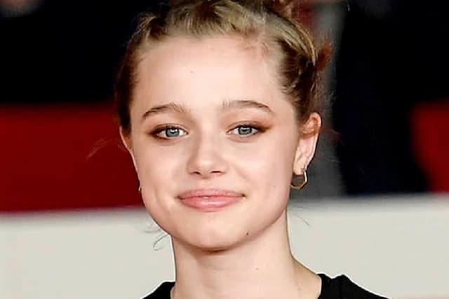 Mengejutkan! Anak Angelina Jolie Muncul di Video Musik K-Pop, Lolos Audisi Tanpa Dikenali Mengejutkan! Anak Angelina Jolie Muncul di Video Musik K-Pop, Lolos Audisi Tanpa Dikenali