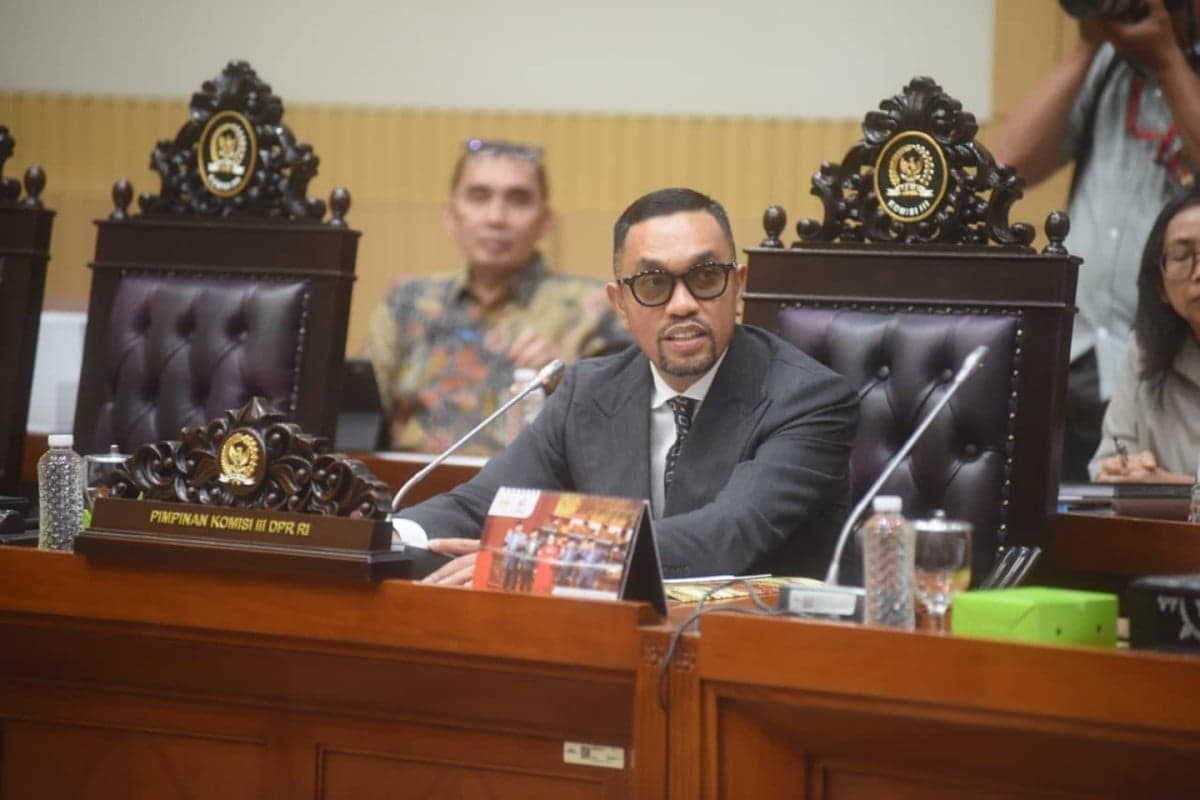 Miris Rumah Doa Digeruduk Massa, Sahroni: Aparat Harus Tegas Tindak Pihak Intoleran Miris Rumah Doa Digeruduk Massa, Sahroni: Aparat Harus Tegas Tindak Pihak Intoleran